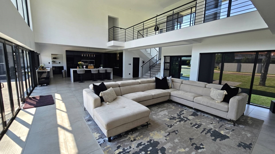 4 Bedroom Property for Sale in The Islands Estates North West